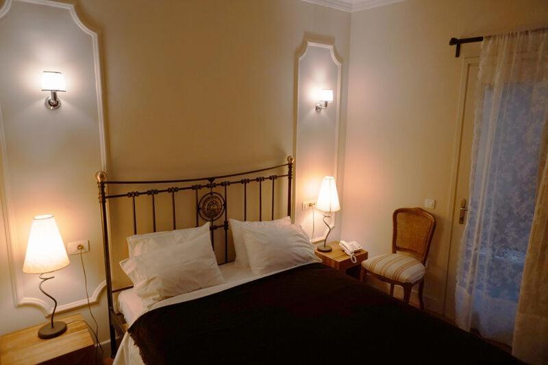 Pepo'S Guesthouse นาฟปาคตอส ภายนอก รูปภาพ