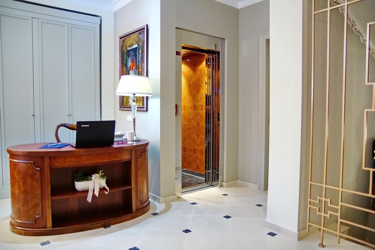Pepo'S Guesthouse นาฟปาคตอส ภายนอก รูปภาพ